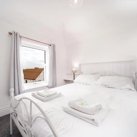 Blencathra Rooms, 휫비